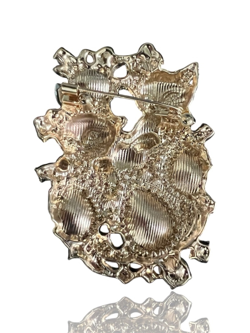 Colorful Rhinestone Cat Brooch – Gold Tone Alloy Pin with Crystal & Faux Pearl A - Picture 3 of 4